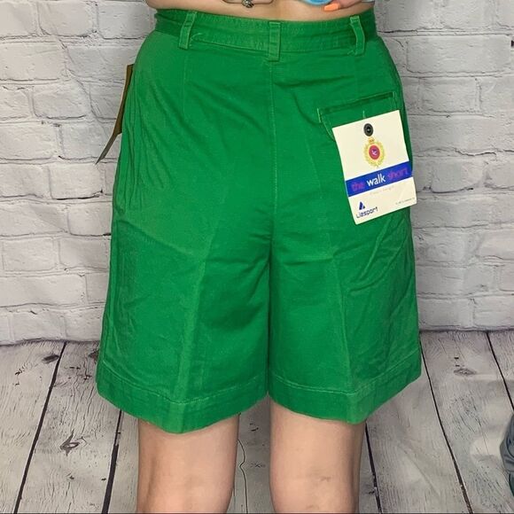 Liz Claiborne Vintage Liz Sport The Walk Short - Picture 3 of 14